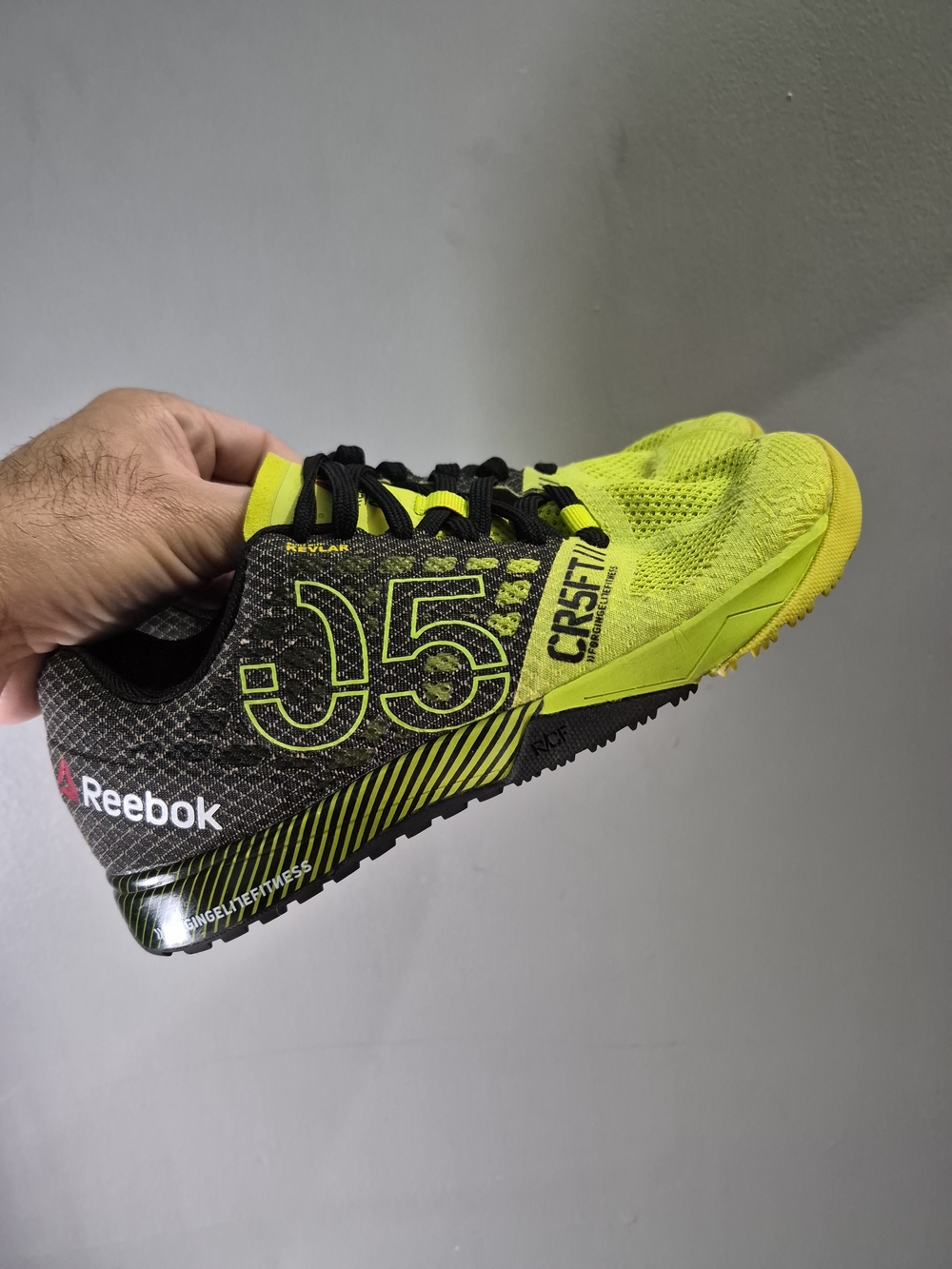 Reebok Womens  Neon Yellow & Black CrossFit Training Shoe Size 7